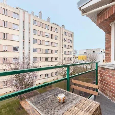 アパート Fully-equipped App With Balcony Near Train Station リール
